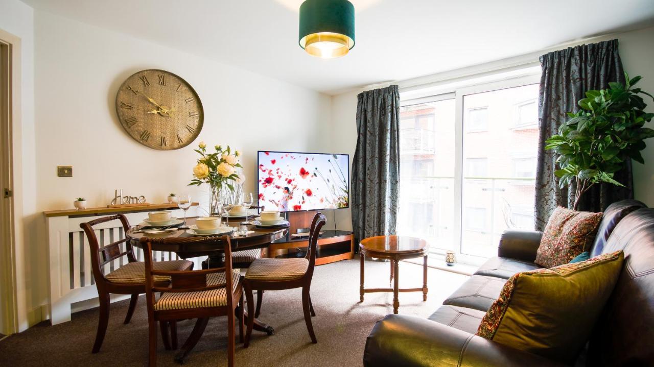 High Street - 2Bd Apt - King Beds - Parking - Wise Stays เซาธ์แธมป์ตัน ภายนอก รูปภาพ